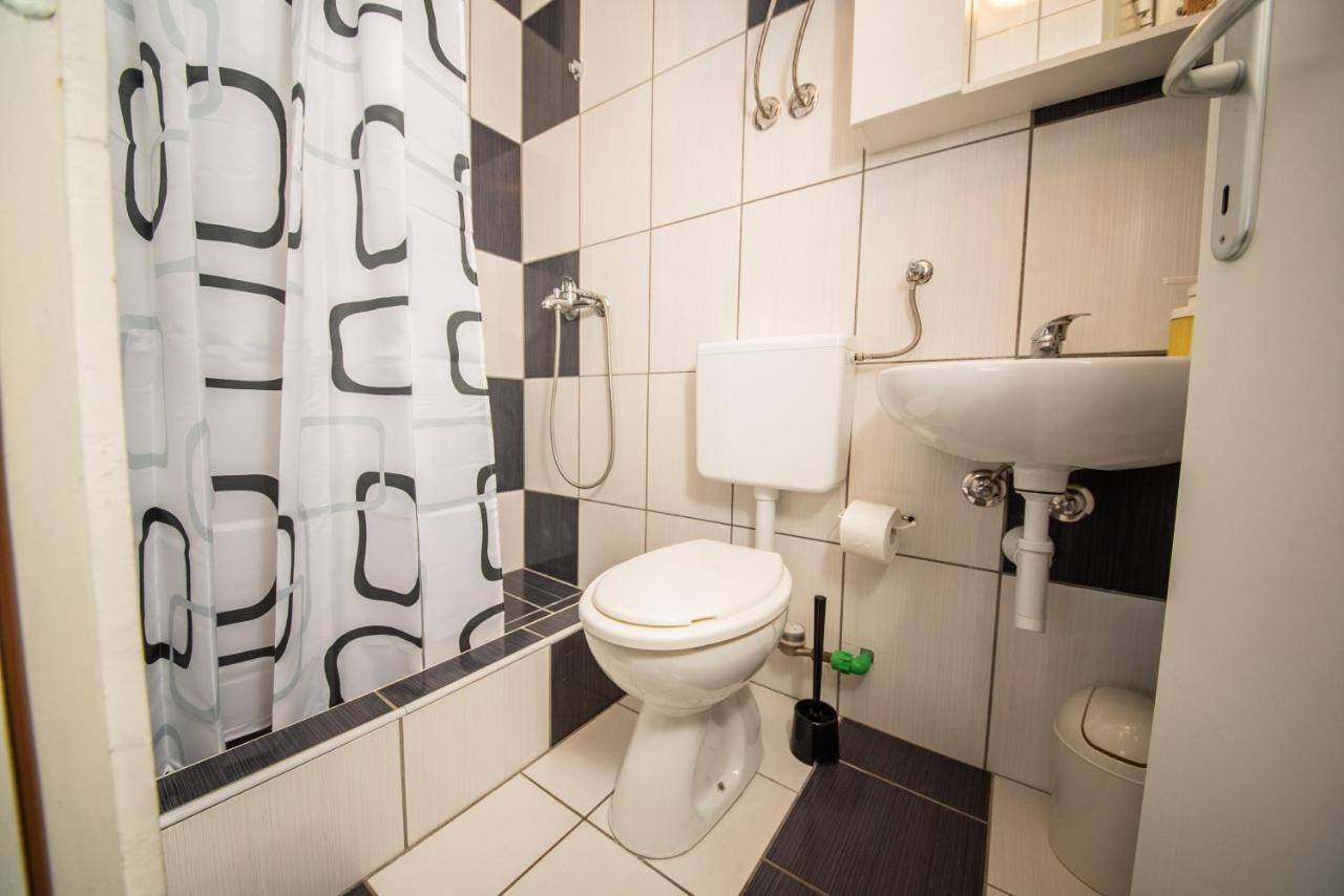 Apartmani Manita Paklenica Seline Exterior foto