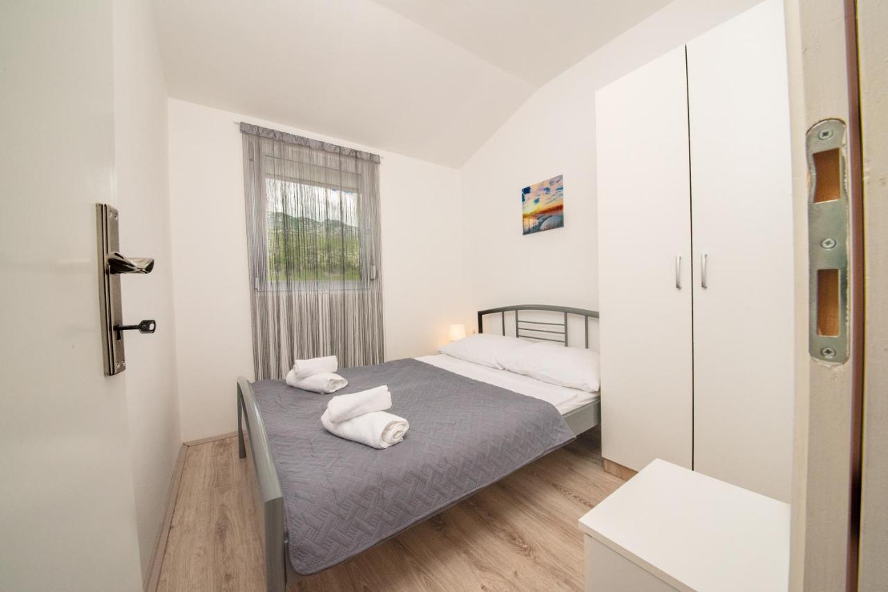 Apartmani Manita Paklenica Seline Exterior foto
