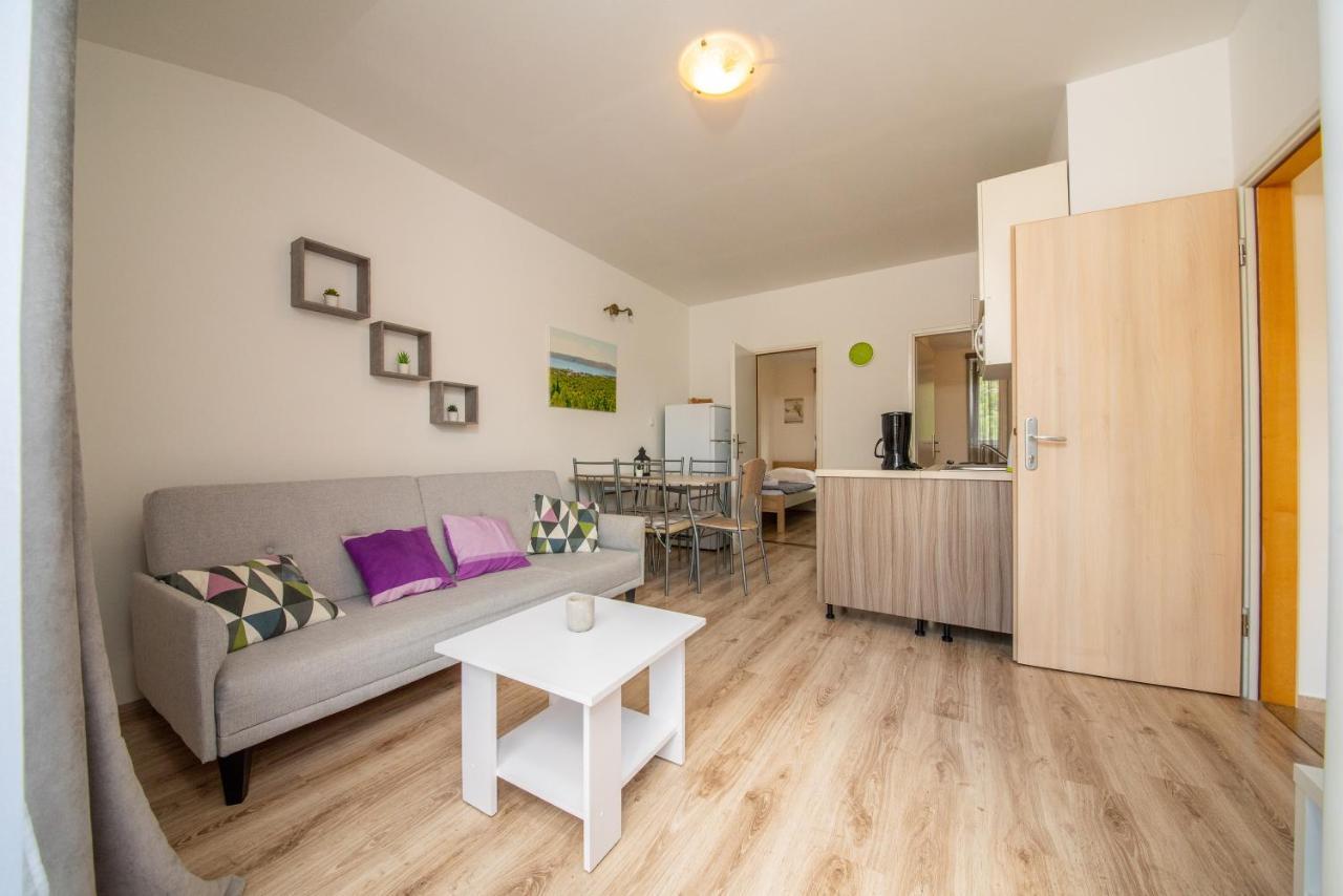 Apartmani Manita Paklenica Seline Exterior foto